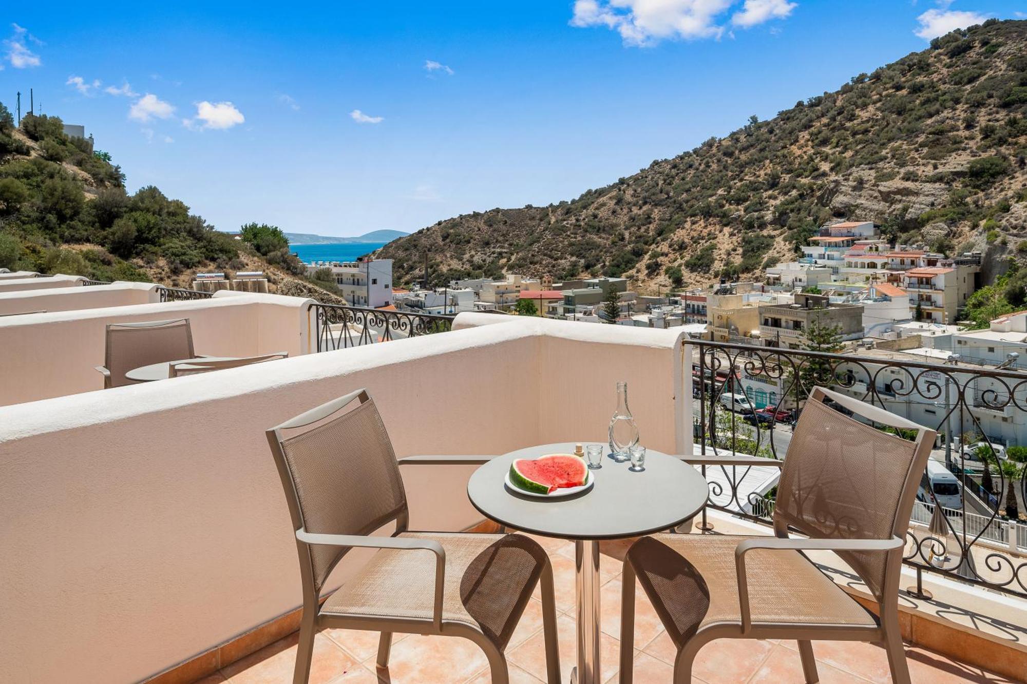 Glaros Hotel Apartment Agia Galini  Exterior photo